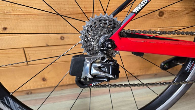 Used BMC teammachine SLR01 2017 2017 Road & Gravel, Red — image 5 of 14