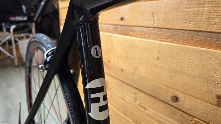 Used Focus Cayo Shimano 105 2020 Road & Gravel, Light Gray — image 10 of 11