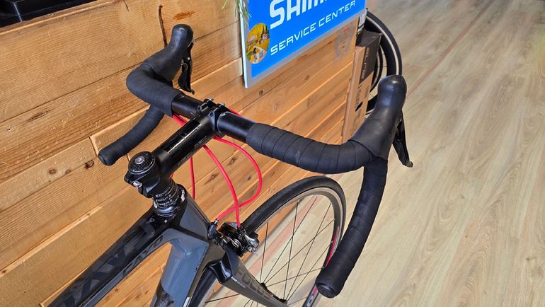 Used Focus Cayo Shimano 105 2020 Road & Gravel, Light Gray — image 8 of 11