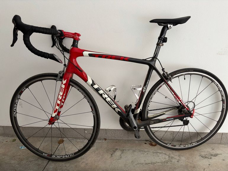 Used Trek Madone 5.2 H2 (Compact) 2013 2013 Road & Gravel, Rot — image 2 of 13