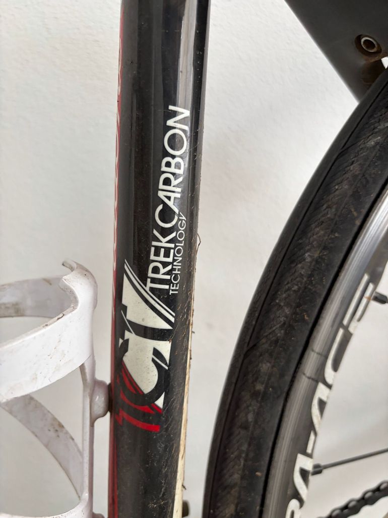 Used Trek Madone 5.2 H2 (Compact) 2013 2013 Road & Gravel, Rot — image 10 of 13