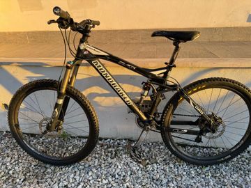 Tweedehands Mondraker Factor 2008 Mountainbike — afbeelding 1 van 6