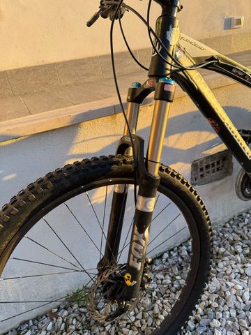 Tweedehands Mondraker Factor 2008 Mountainbike — afbeelding 4 van 6