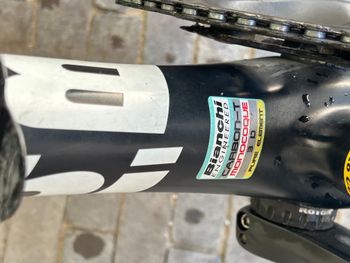 Used Bianchi Sempre Pro Ultegra 2014 2014 Road & Gravel, Black — image 6 of 10