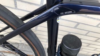 Used Trek Domane Shimano Ultegra Di2 2023 Road & Gravel, Red — image 10 of 12