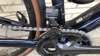 Used Trek Domane Shimano Ultegra Di2 2023 Road & Gravel, Red — image 7 of 12
