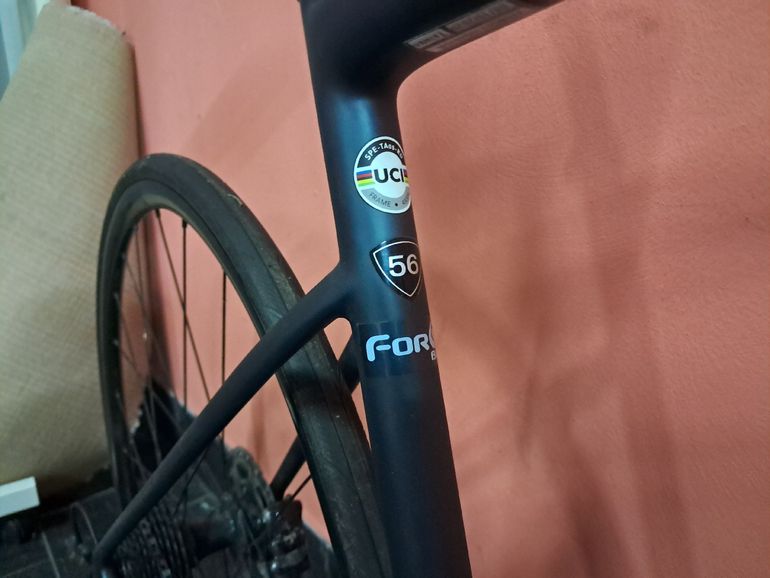 Used Specialized Specialized Tarmac SL6 Disc Sport 2020 Road & Gravel, Blau — image 6 of 7