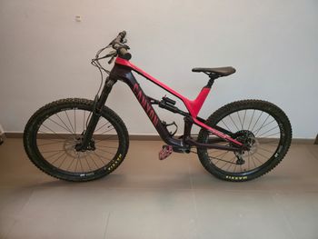 Used Canyon Spectral CF 7.0 2019 2019 Mountainbike — image 2 of 7