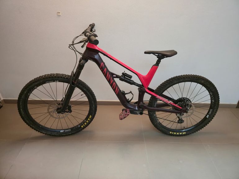 Used Canyon Spectral CF 7.0 2019 2019 Mountainbike — image 2 of 7