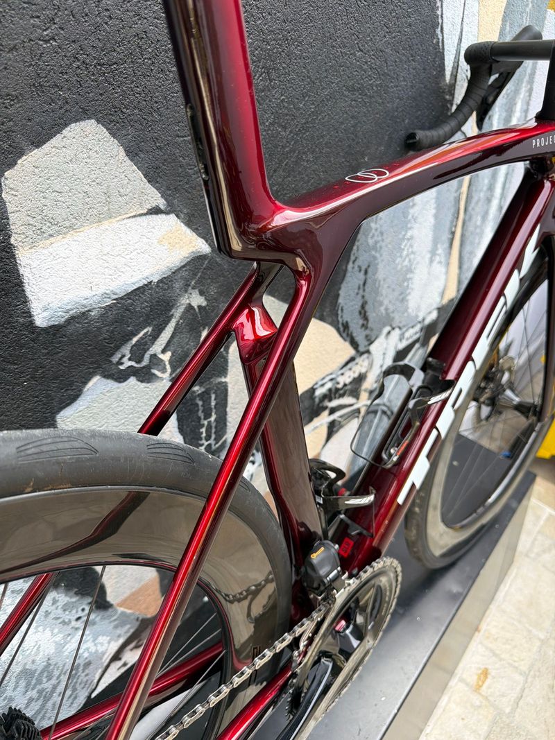 Used Trek Madone SL 7 2027 Frameset 2027 Road & Gravel, Red — image 3 of 8