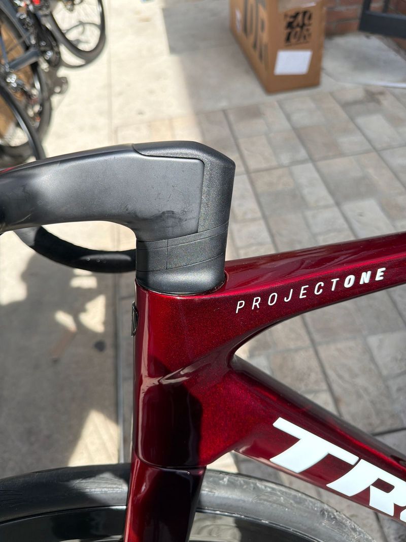 Used Trek Madone SL 7 2027 Frameset 2027 Road & Gravel, Red — image 7 of 8