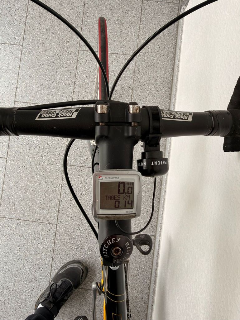 Used Focus Focus Custom Shimano Sora 2010 Road & Gravel, Black — image 7 of 8