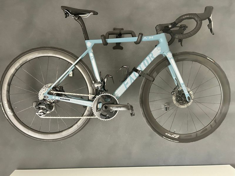 Tweedehands Factor O2 SRAM Force eTap AXS 2022 Road & Gravel — afbeelding 1 van 13