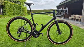 Ridley, Grifn - Shimano 105 DI2 // 2x12s 2023