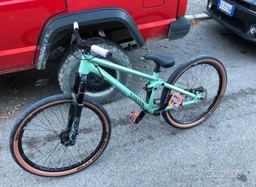 Used Canyon Stitched 720 2023 2023 Mountainbike, Green, 26 — image 2 of 12