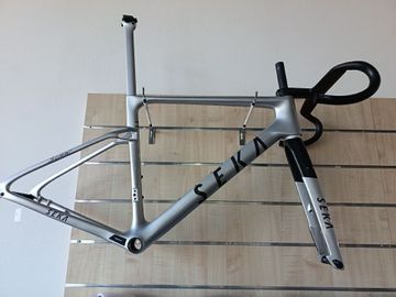 Używany Seka Custom Frameset 2026 Road & Gravel