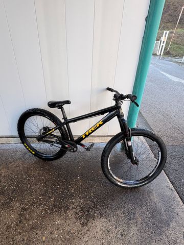 Used Trek Ticket DJ Frame 2016 2016 Mountainbike, Black, 26 — image 9 of 9