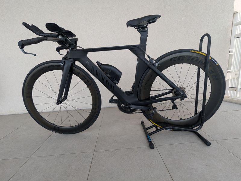 Used Canyon Speedmax CF 8.0 LTD 2021 2021 Road & Gravel, Black — image 2 of 9