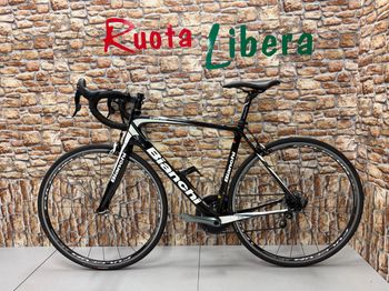 Used Bianchi Intenso 2016 Road & Gravel, Black — image 9 of 10