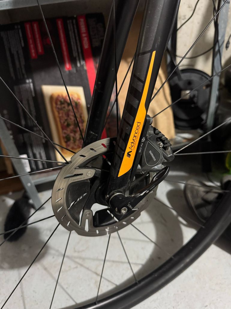 Used Giant TCR Advanced Pro 1 Disc 2017 2017 Road & Gravel — image 7 of 7