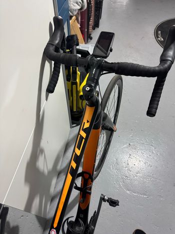 Used Giant TCR Advanced Pro 1 Disc 2017 2017 Road & Gravel — image 5 of 7