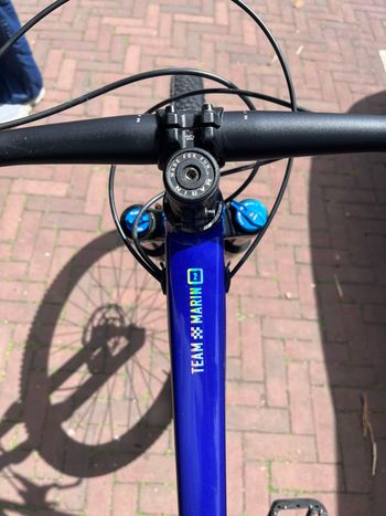 Used Marin Team Marin 2 2024 2024 Mountainbike, Azul — image 2 of 6