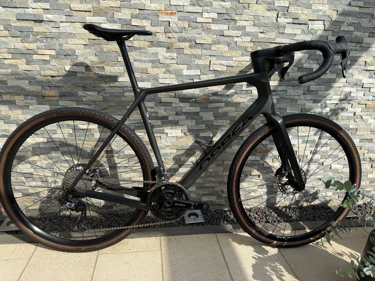 Used Orbea TERRA M20i TEAM 2023 2023 Road & Gravel, Black — image 1 of 9