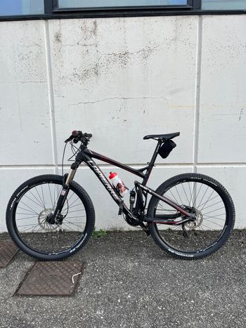 Used Lapierre X-Control 227 2018 2018 Mountainbike, Black, 27.5 — image 1 of 8