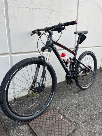 Used Lapierre X-Control 227 2018 2018 Mountainbike, Black, 27.5 — image 2 of 8