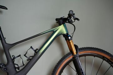Scott Spark 900 Ultimate TR 2025 2025 Mountainbike usato, Verde — immagine 2 di 9