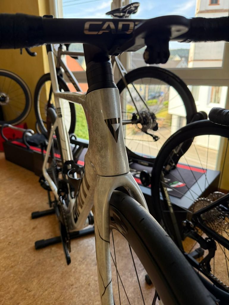 Used Giant Propel SRAM Force eTap AXS 2025 Road & Gravel, White — image 34 of 34