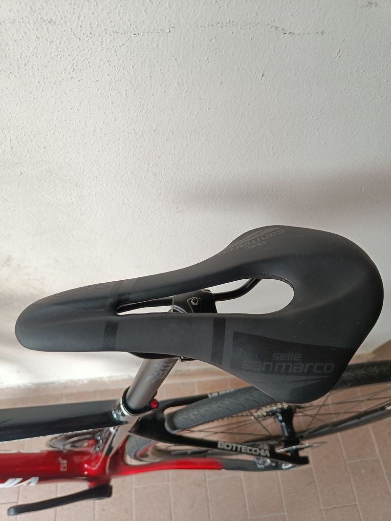 Used Bottecchia Custom Shimano Ultegra Di2 2022 Road & Gravel, Red — image 8 of 13