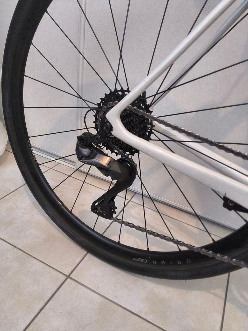 Used Origine Axxome Shimano Ultegra Di2 2025 Road & Gravel, White — image 3 of 3