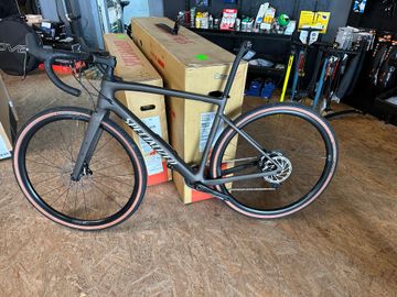 Brugt Specialized Diverge SRAM Rival eTap AXS 2023 Road & Gravel — billede 1 af 16