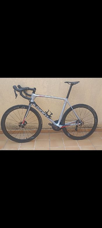 Used Giant Tcr Shimano Ultegra 2019 Road & Gravel, Light Gray — image 2 of 22