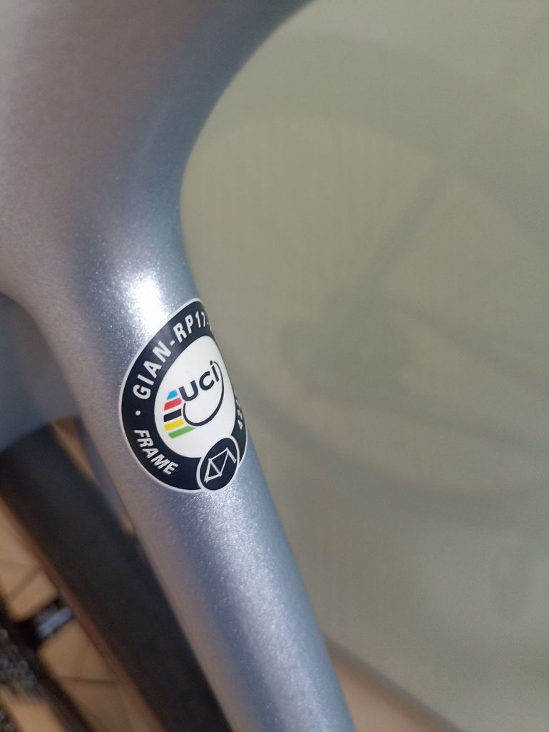 Used Giant Tcr Shimano Ultegra 2019 Road & Gravel, Light Gray — image 22 of 22
