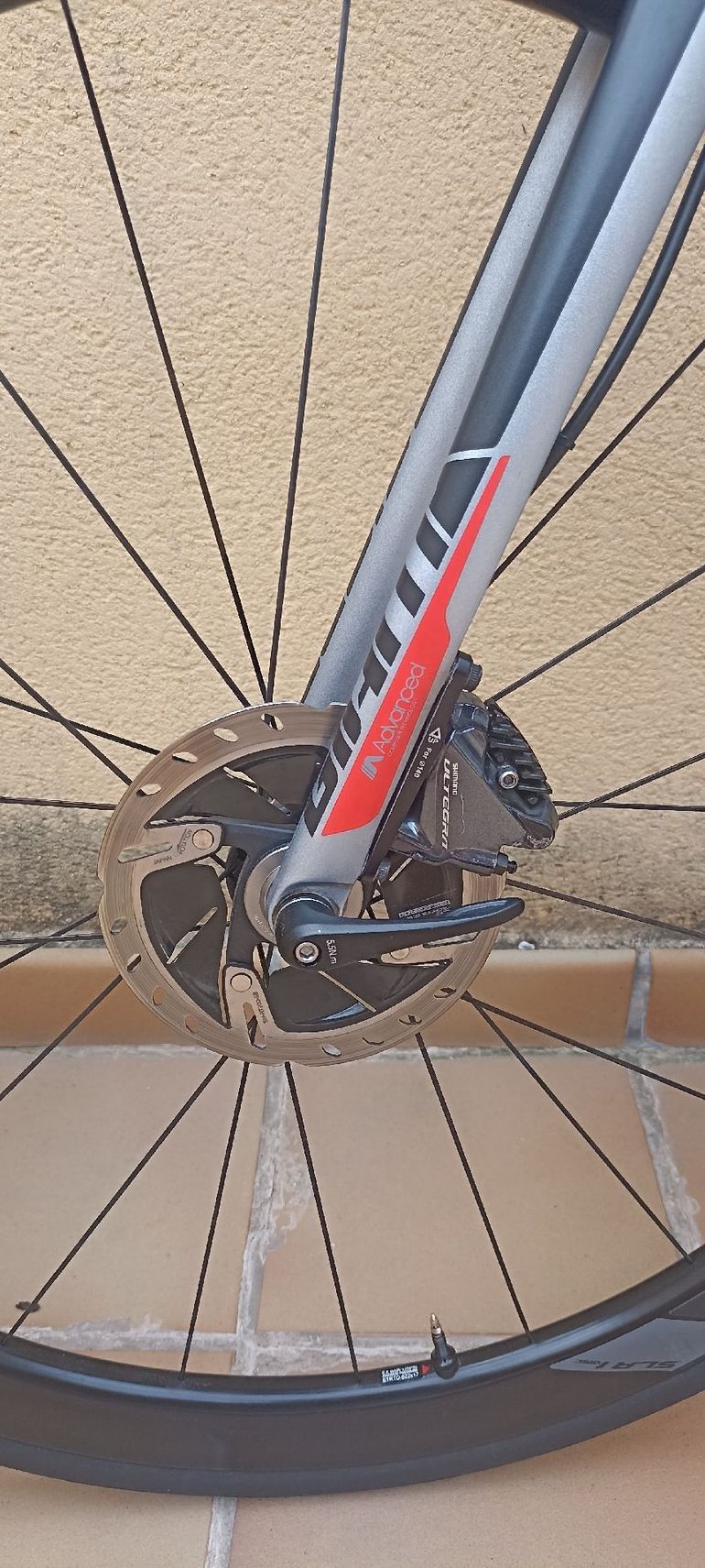 Used Giant Tcr Shimano Ultegra 2019 Road & Gravel, Light Gray — image 8 of 22