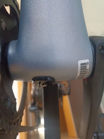 Used Giant Tcr Shimano Ultegra 2019 Road & Gravel, Light Gray — image 21 of 22