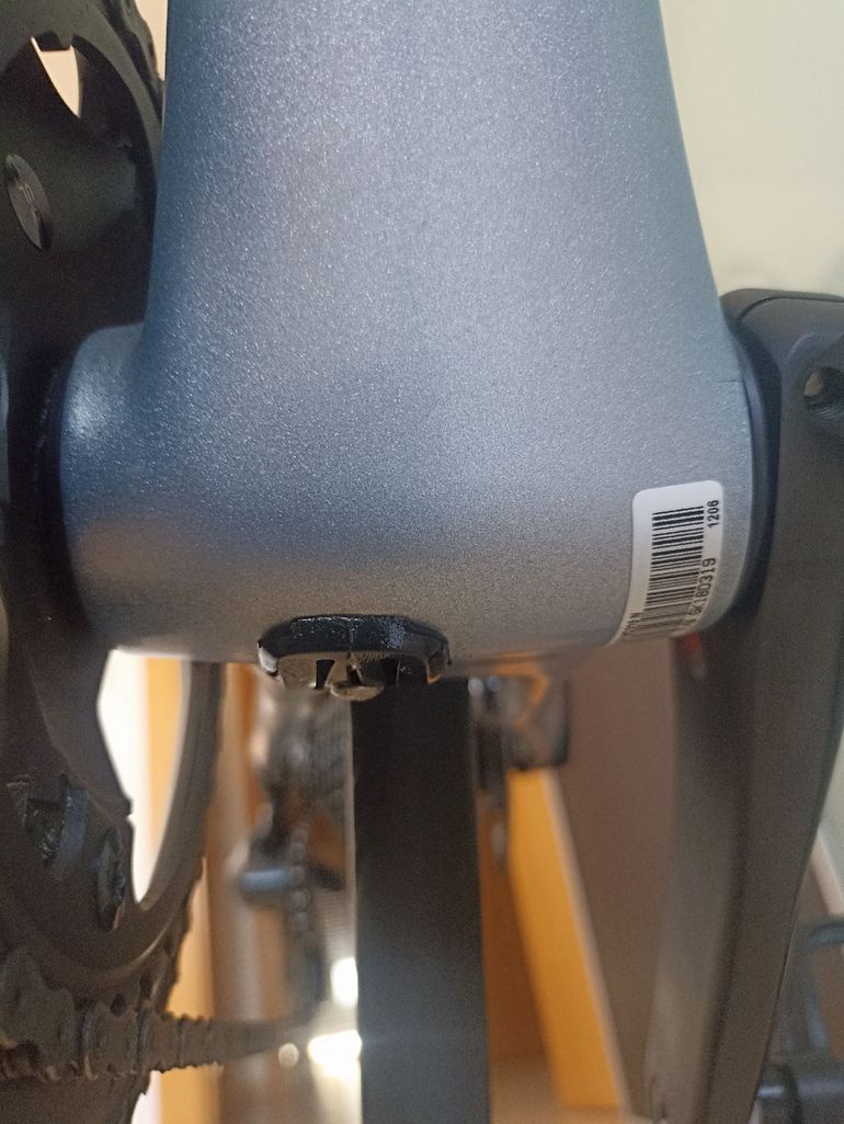 Used Giant Tcr Shimano Ultegra 2019 Road & Gravel, Light Gray — image 21 of 22