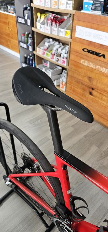 Used BMC Teammachine SLR 01 ONE 2023 2023 Road & Gravel — image 2 of 11