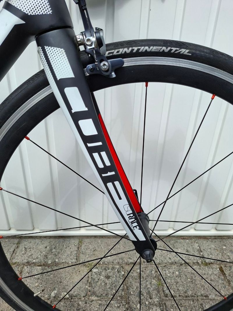 Käytetty CUBE AGREE C:62 Pro 2019 2019 Road & Gravel — kuva 19 / 21