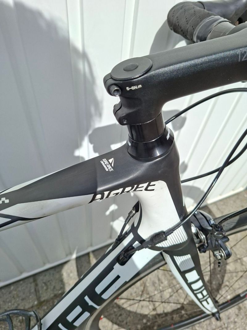 Käytetty CUBE AGREE C:62 Pro 2019 2019 Road & Gravel — kuva 8 / 21
