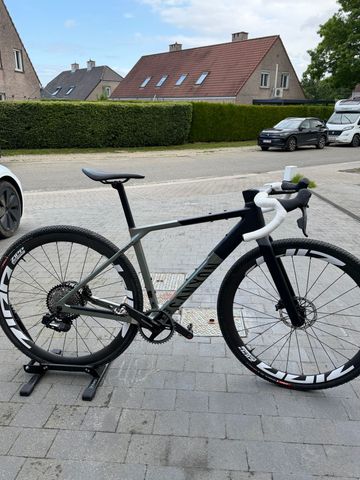 Canyon Grail CF SLX 8 AXS 2025 2025 Road & Gravel d'occasion