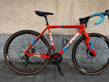 Używany Cinelli Zydeco Lala 2022 2022 Road & Gravel
