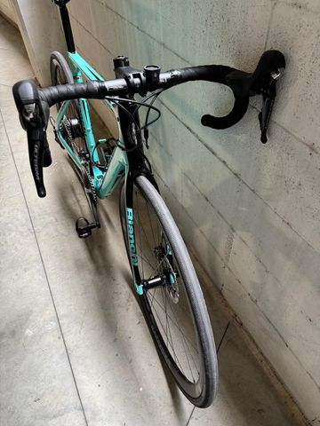 Käytetty Bianchi Aria e-Road 2019 2019 Road & Gravel — kuva 6 / 6