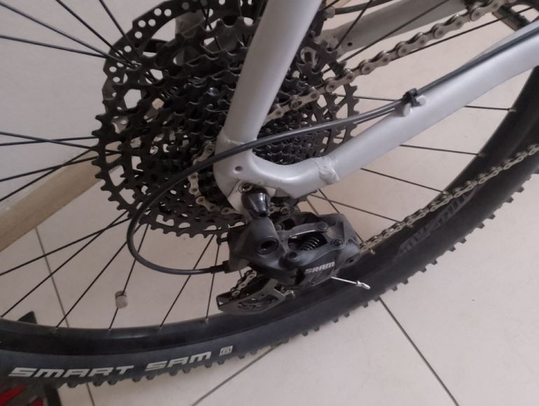Used Whistle SAUK Ultegra SRAM Red eTap AXS 2024 Mountainbike, Weiß — image 3 of 6