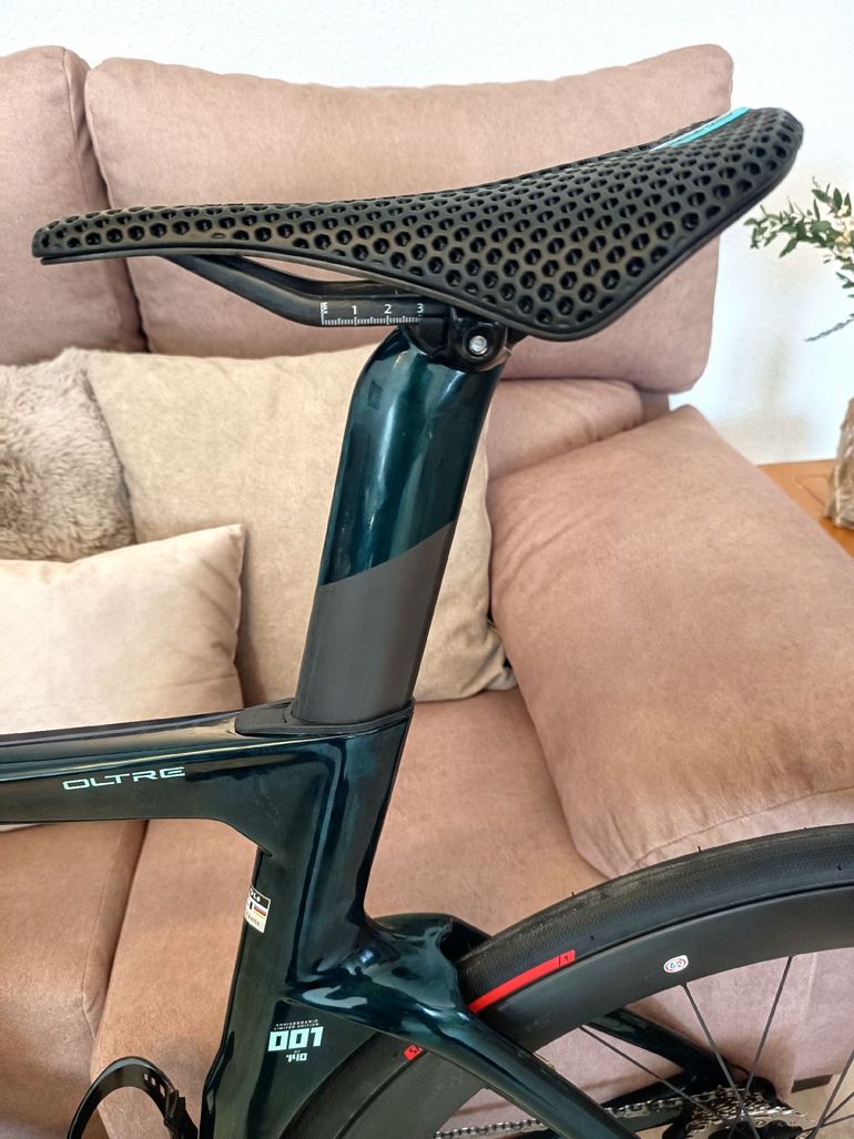 Used BIANCHI OLTRE RC REPARTO CORSE 140 TH ANIVERSARIO NÚMERO 001 EXCLUSIVA TOPE GAMA ❗ BIANCHI OLTRE RC REPARTO CORSE 140 TH ANIVERSARIO NÚMERO 001 EXCLUSIVA TOPE GAMA ❗ Custom Shimano Ultegra Di2 2026 Road & Gravel, Green — image 11 of 26