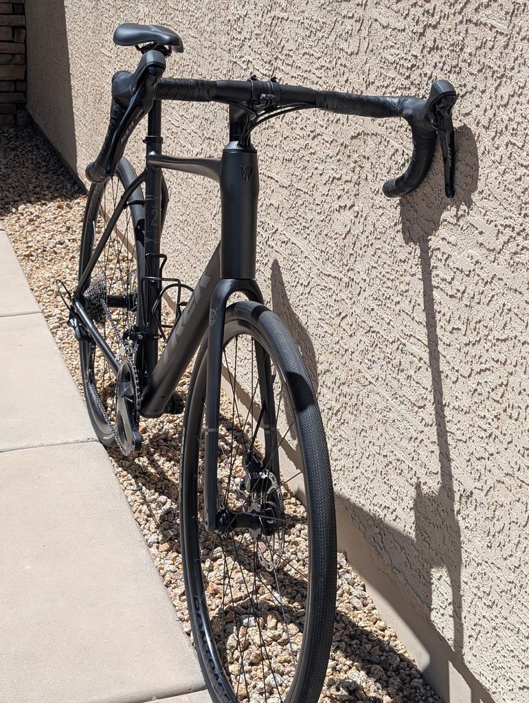 Used Trek Domane Shimano 105 2025 Road & Gravel, Black — image 2 of 13