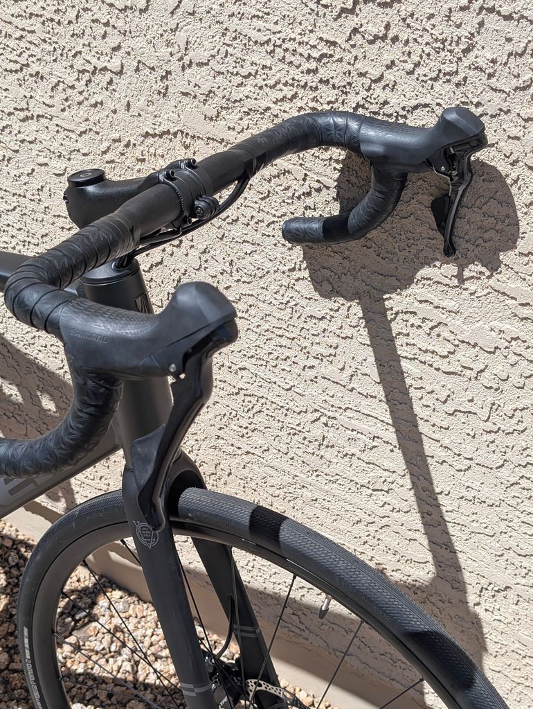 Used Trek Domane Shimano 105 2025 Road & Gravel, Black — image 7 of 13