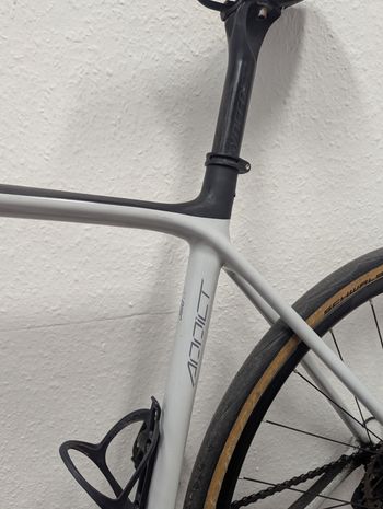 Used Scott Addict 20 disc 2019 2019 Road & Gravel — image 8 of 8